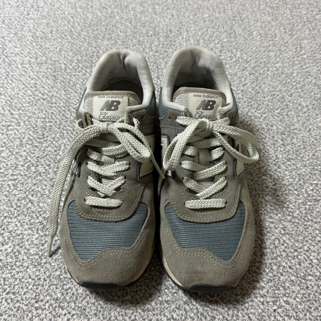 [정가 14만원] 뉴발란스 574 그레이 스카이블루 240 상품이미지4