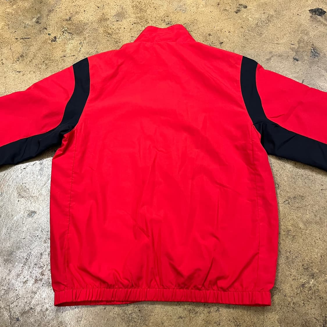 [정품/L] 엄브로 올드스쿨 바람막이 자켓 b14 상품이미지4