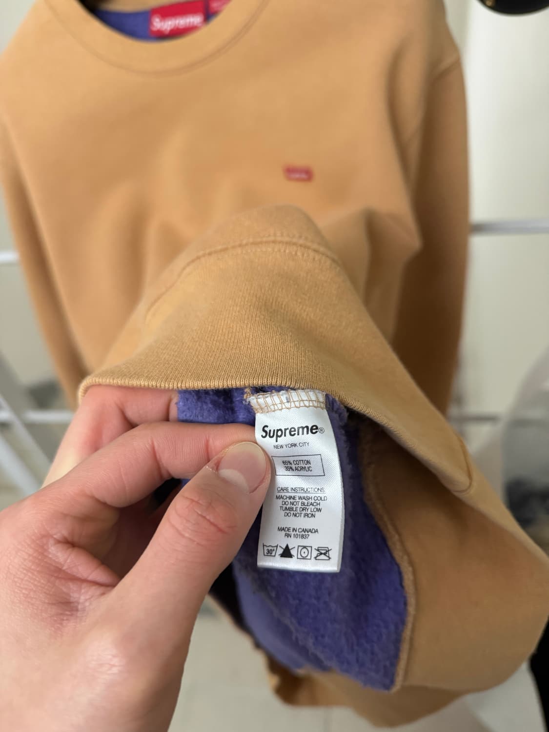 슈프림 [정품] 스몰로고 맨투맨 (시세 25만) 자수 L(100ㅡ105) 상품이미지4