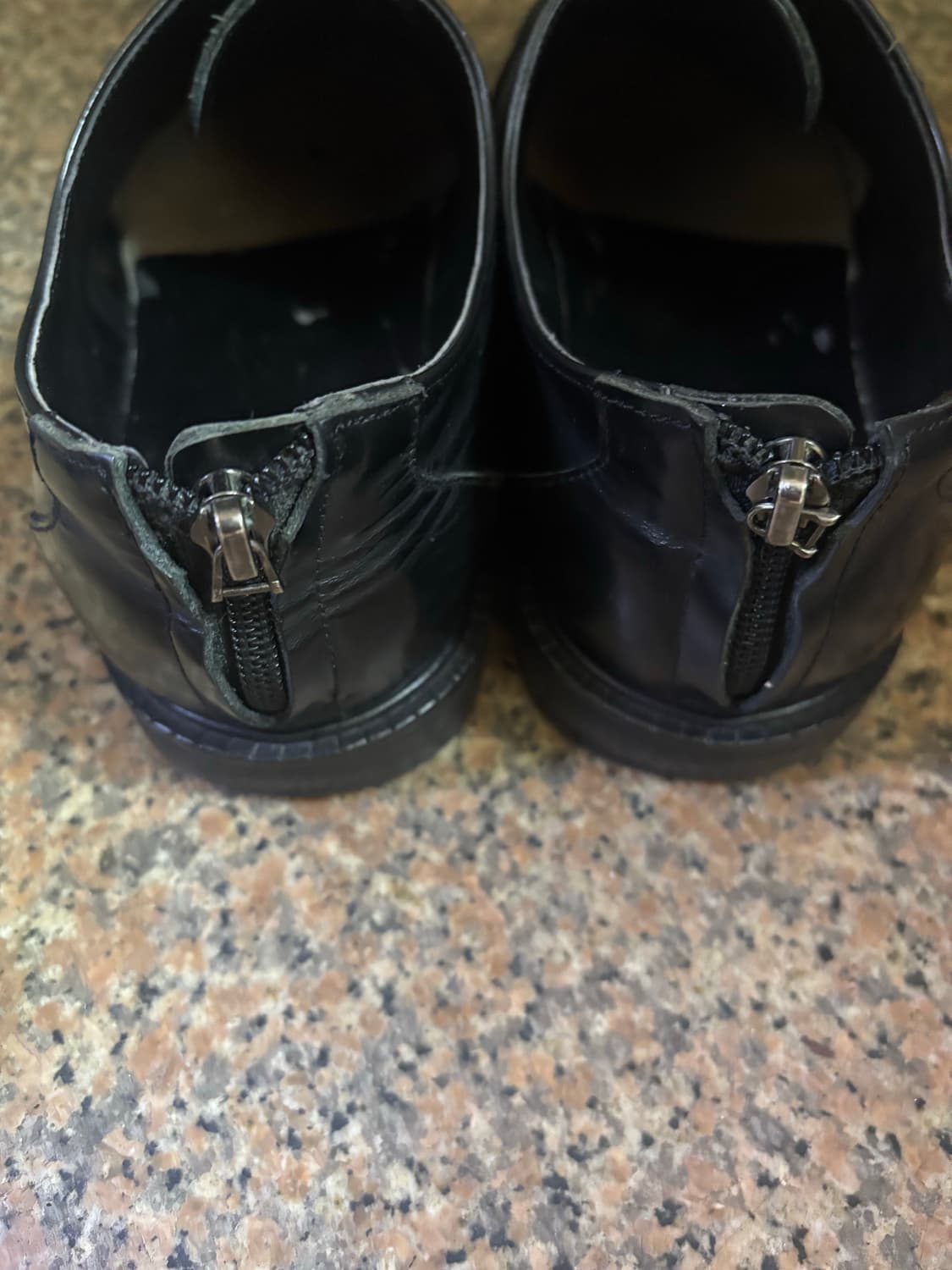 09fw 지방시 크로스 밴드 로퍼 상품이미지3