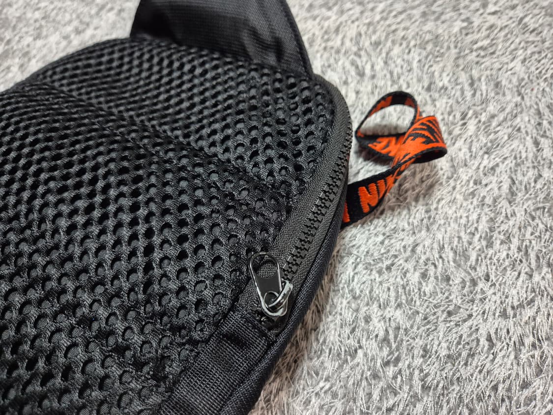 나이키 에센셜 힙팩 상품이미지5