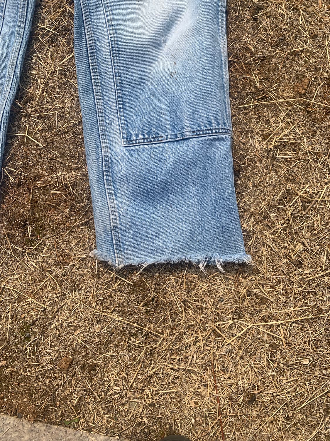 [36] 칼하트 더블니 연청 상품이미지3