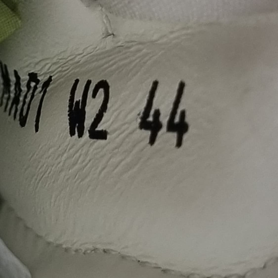 발렌티노 락스터드 남성스니커즈280 상품이미지6