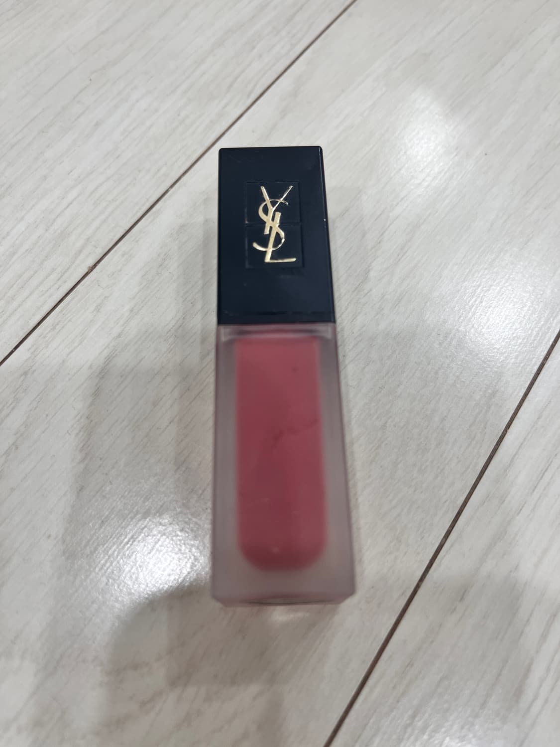 입생로랑 벨벳틴트 204 상품이미지1