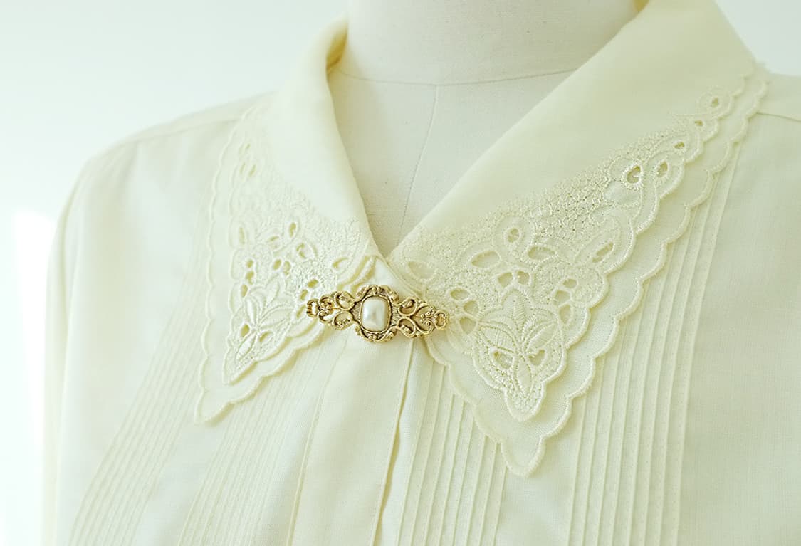 1928 오픈 웍 리바이벌 빈티지브로치 상품이미지1