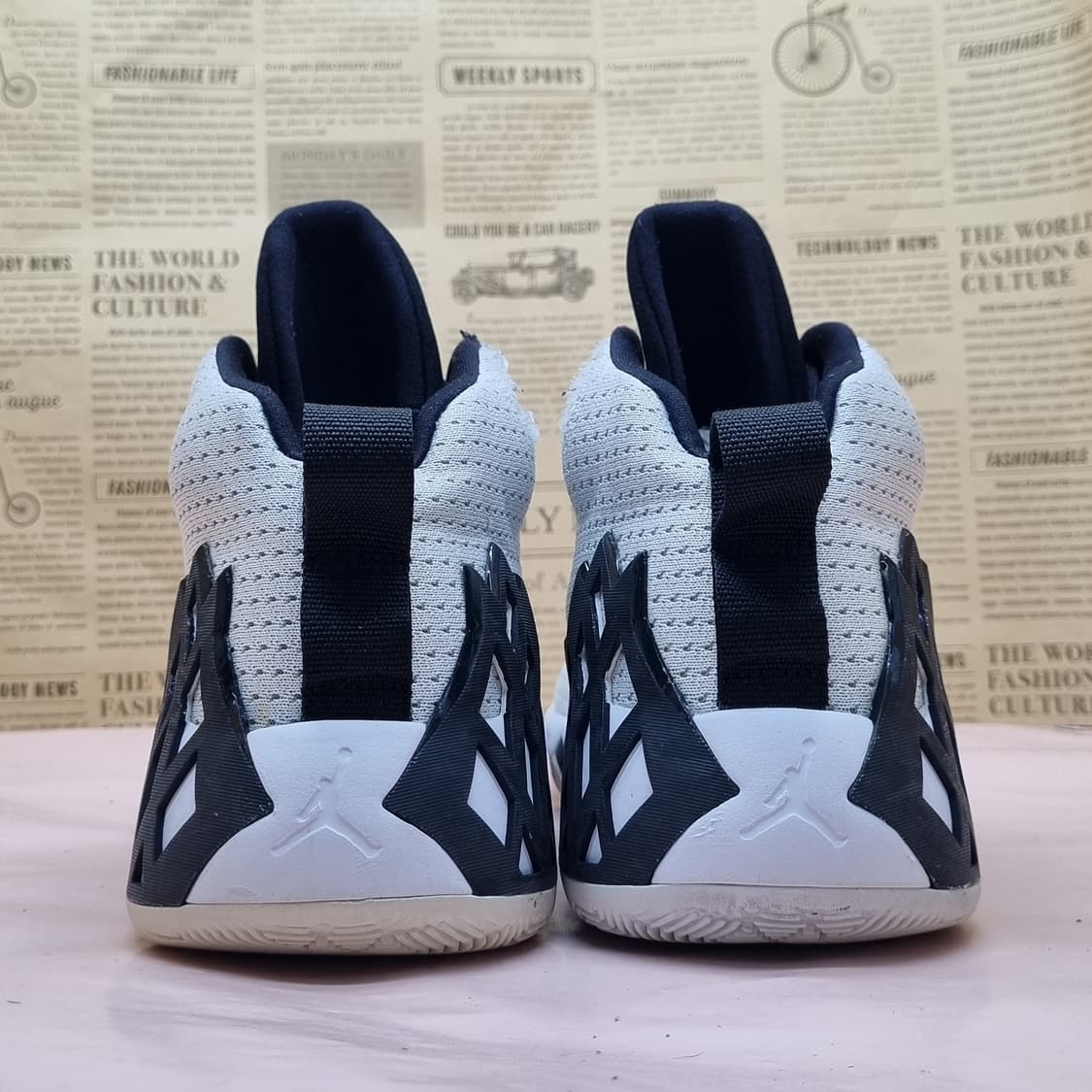 나이키 조던 점프맨 다이아몬드 미드 농구화 265 상품이미지4