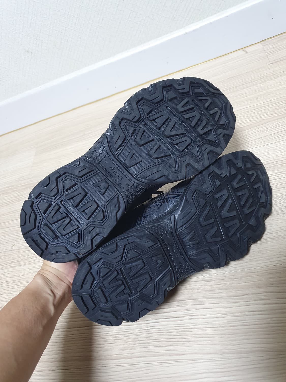 아식스 젤 벤쳐 6 운동화 270 상품이미지7