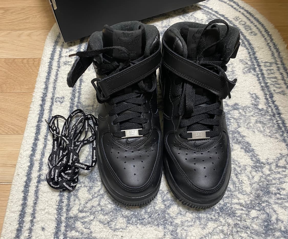 나이키 슈프림 에어포스 미들 블랙 6(240)사이즈 상품이미지2