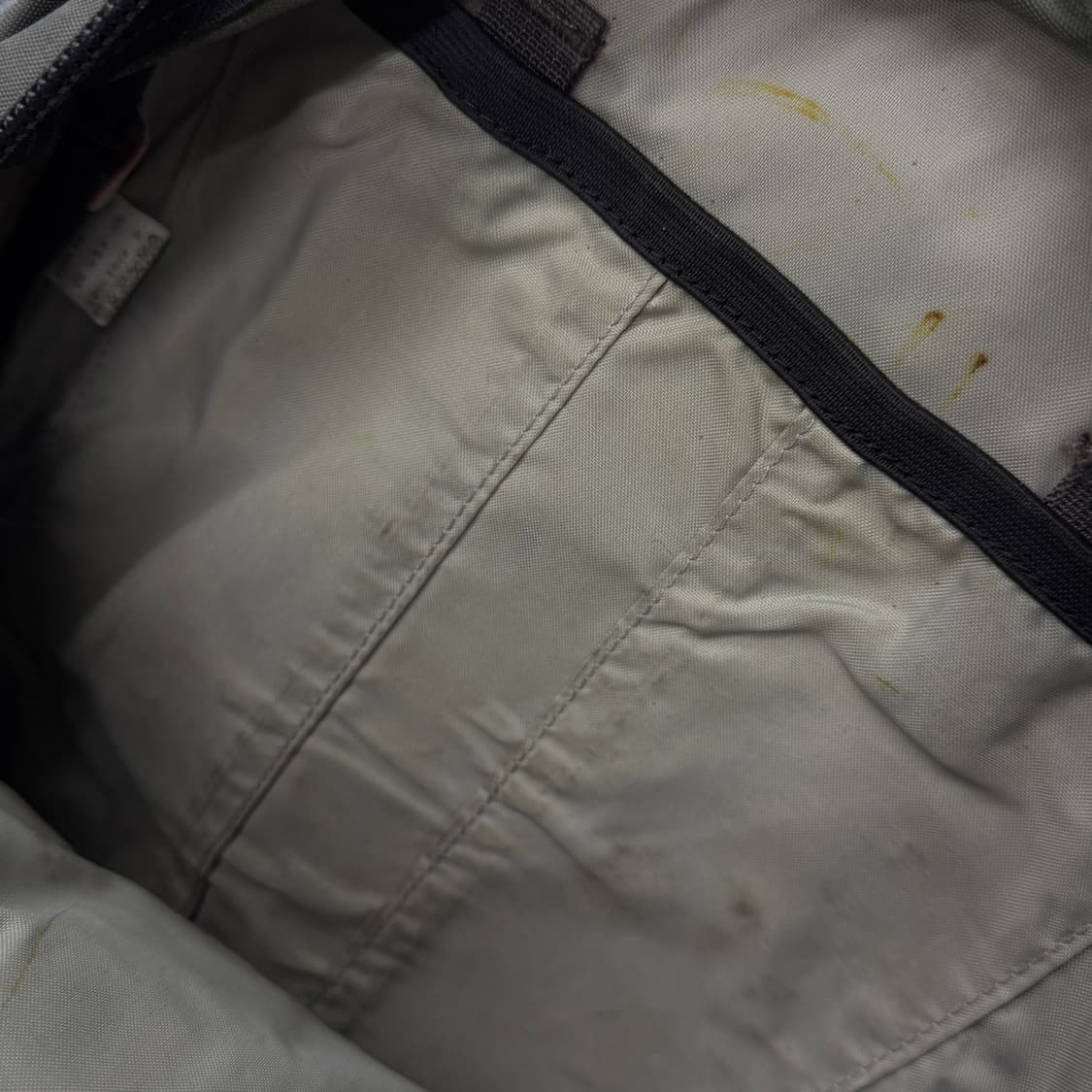 노스페이스 카키 미니샷 고프코어 미니 백팩 상품이미지8