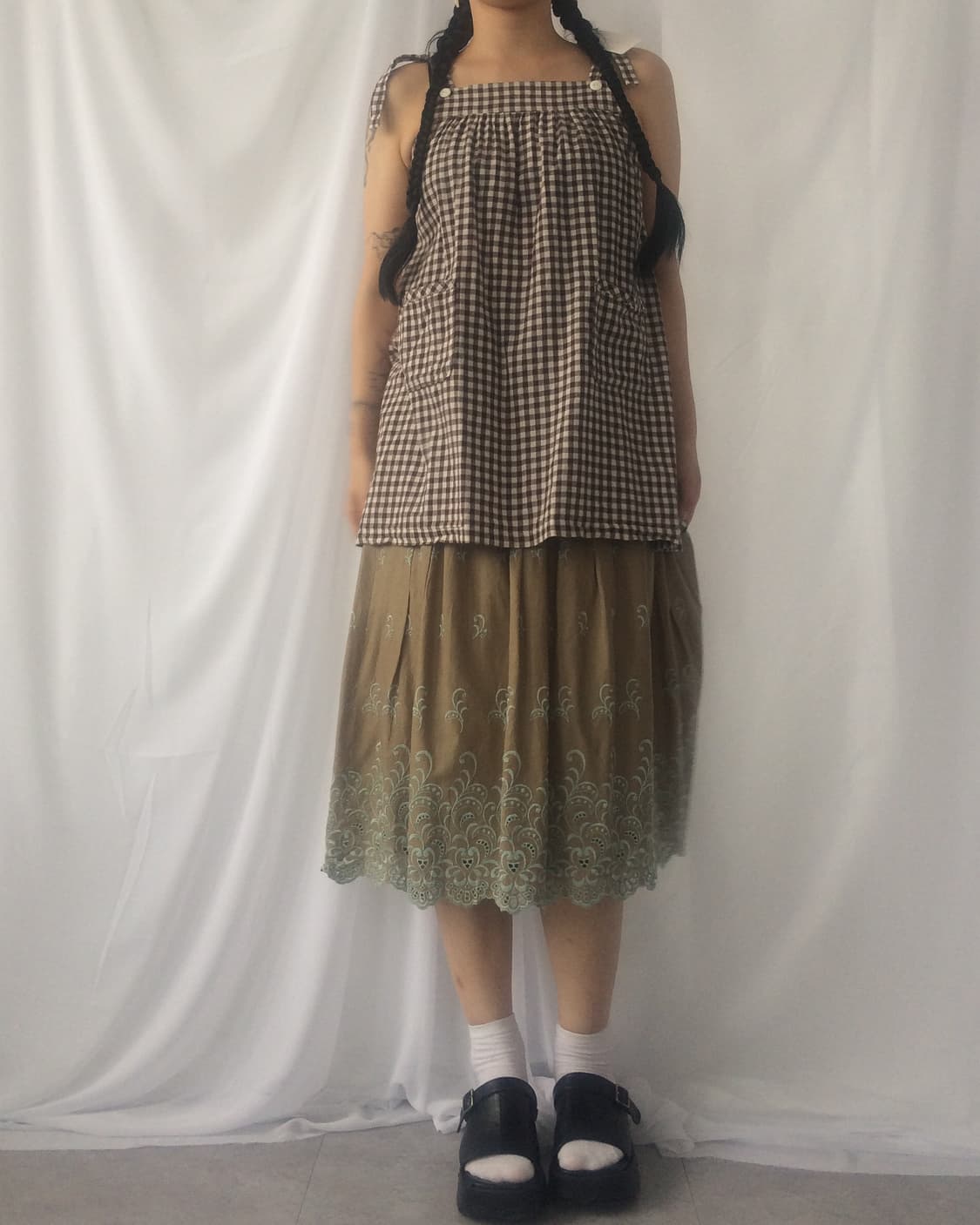 Punching embroidery pattern point pleats 상품이미지5