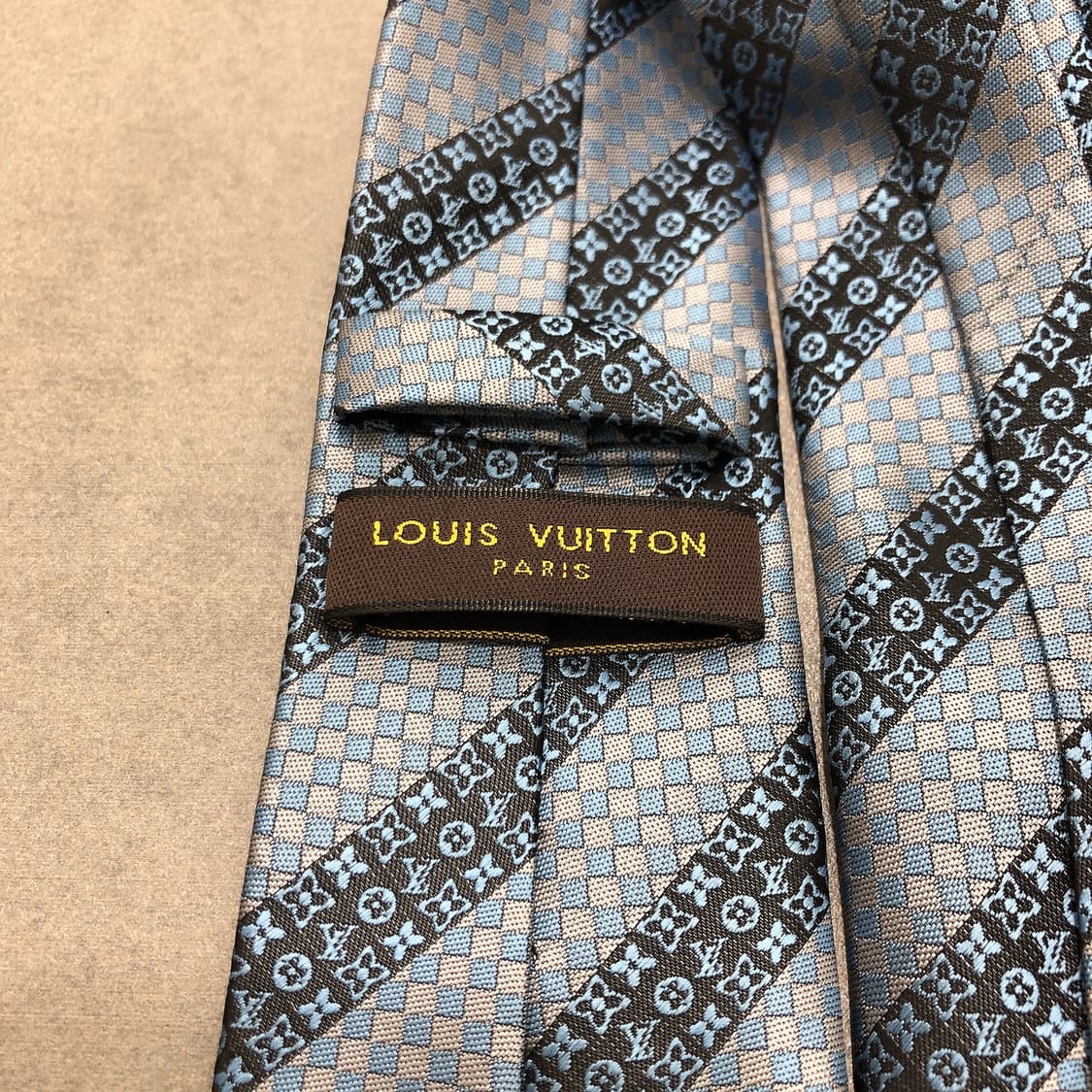 루이비통 이태리 넥타이 상품이미지2