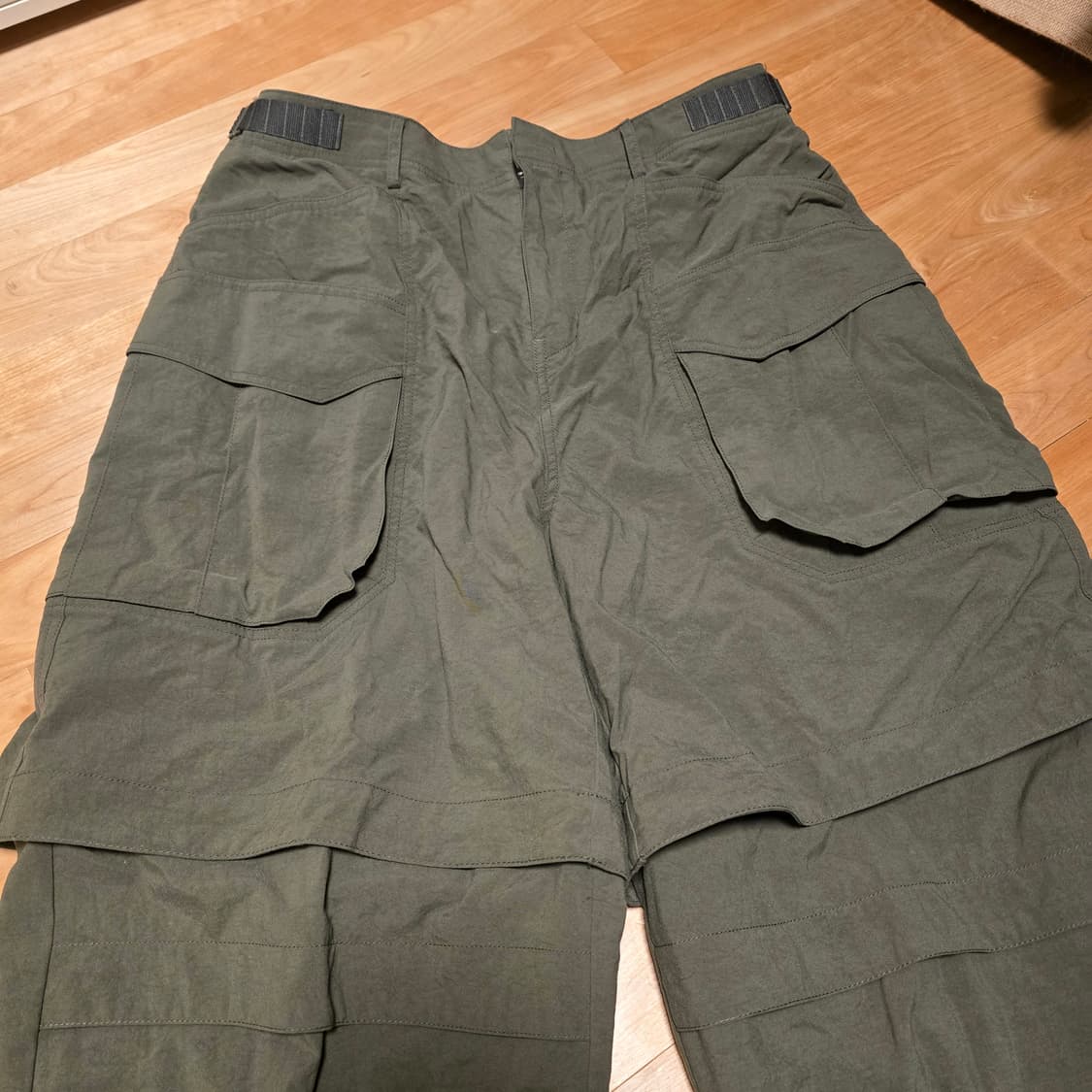 [48] 준지 24ss 나일론 디테처블 카고팬츠 카키 상품이미지2