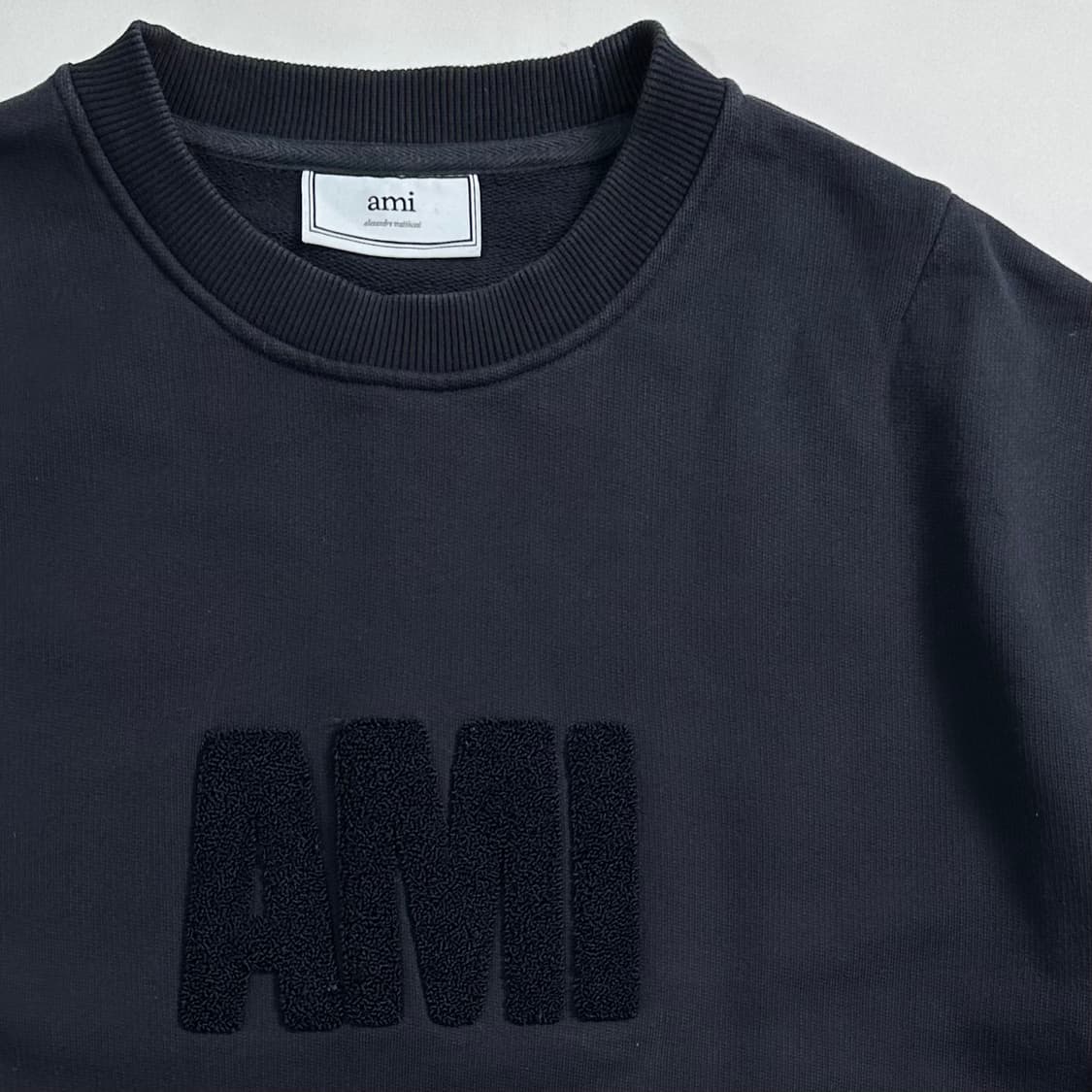 아미 로고 맨투맨  상품이미지3