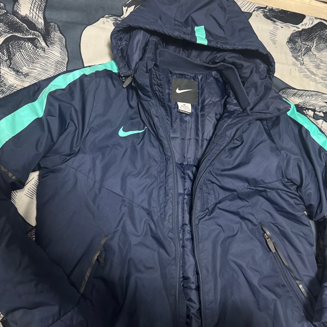 나이키 로고 롱패딩 105 사이즈 상품이미지2