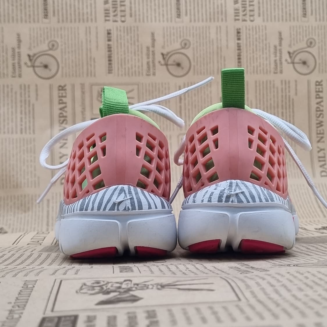 나이키 니주버네이트 여성운동화230  상품이미지4