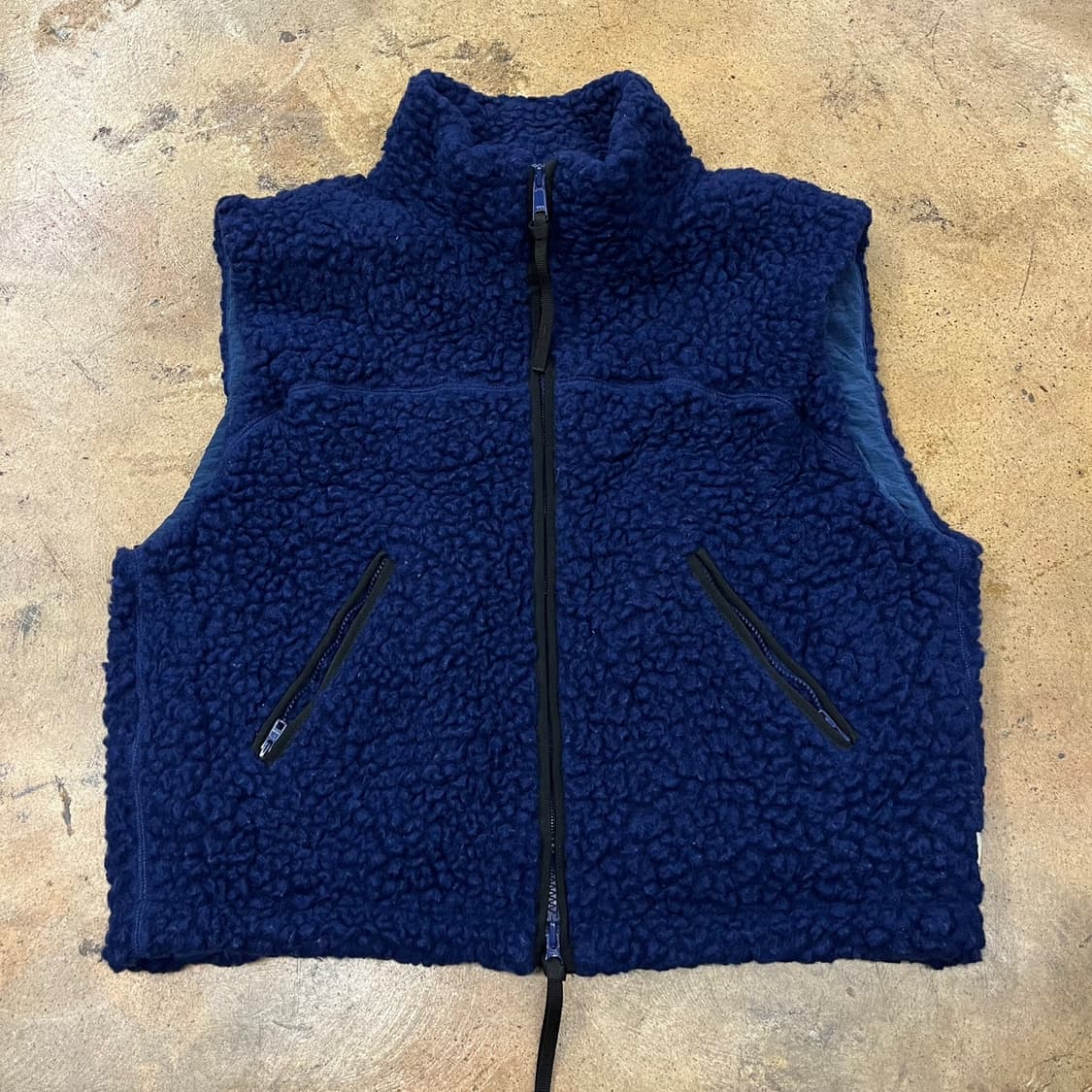 [정품/L] 헤리티지 플로스 플리스 베스트 b16 상품이미지2