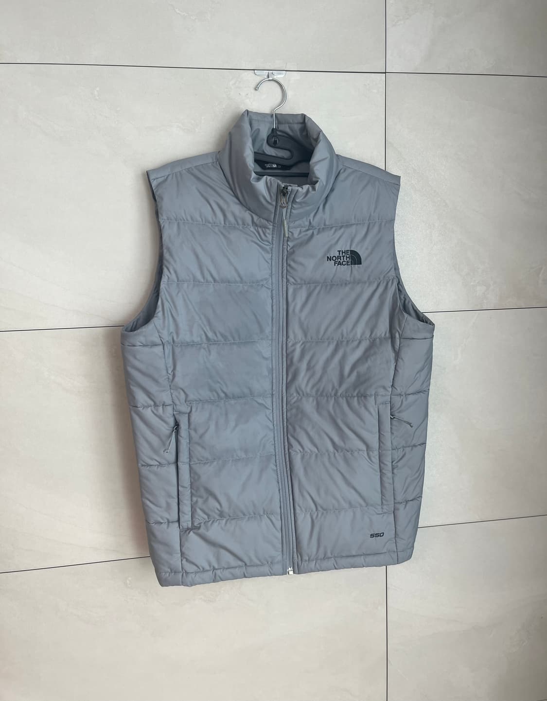 민트급 노스페이스 550 구스다운 패딩 조끼 그레이 [S] 상품이미지2