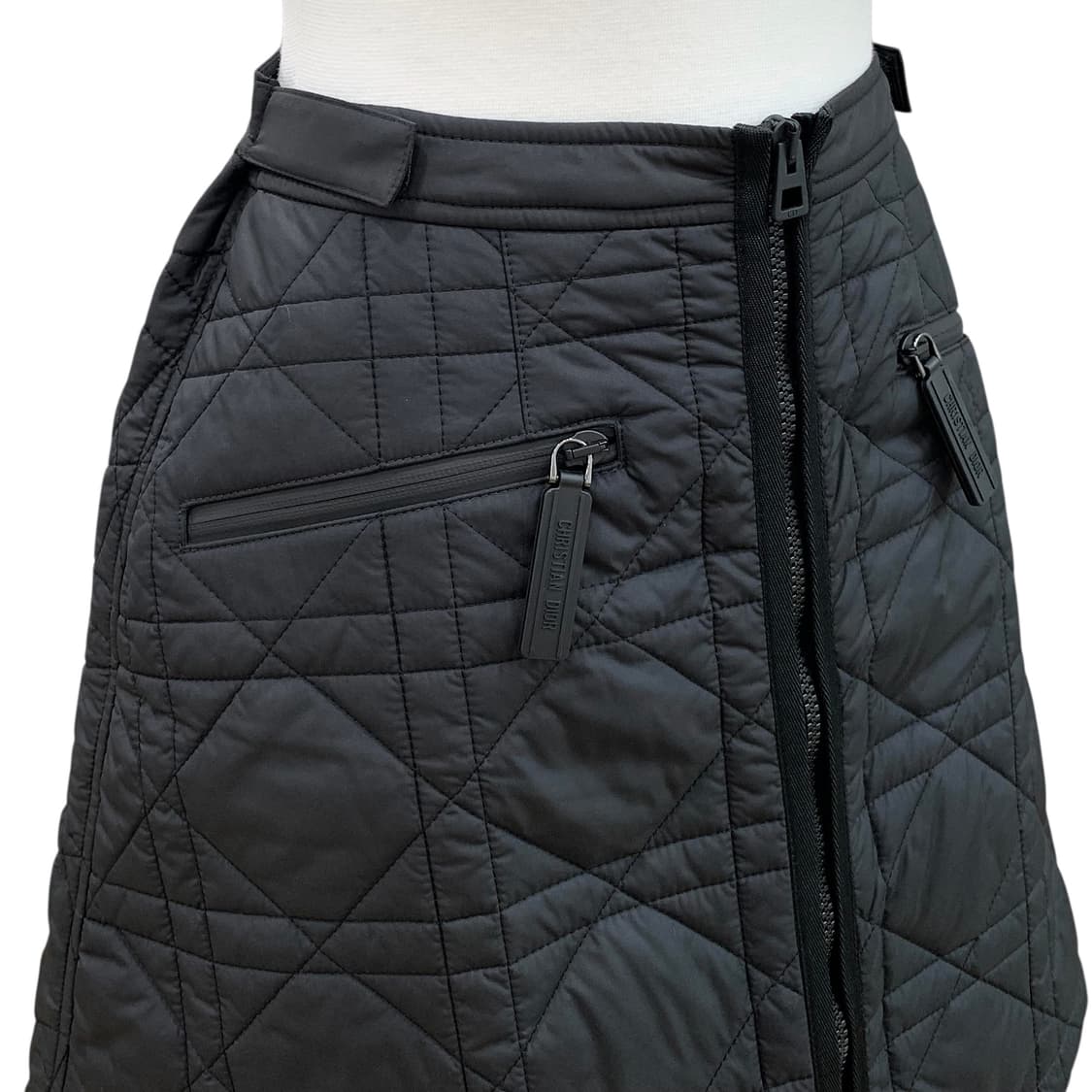 디올 까나쥬 퀼팅 패딩 스커트 상품이미지6