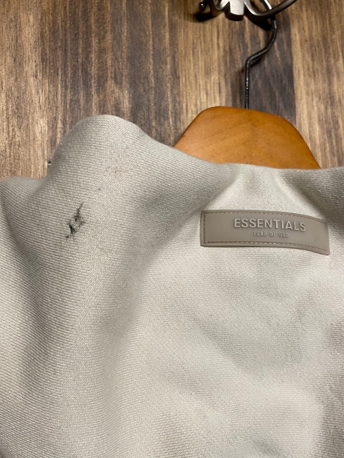essential X fear of god Hoodie 상품이미지4