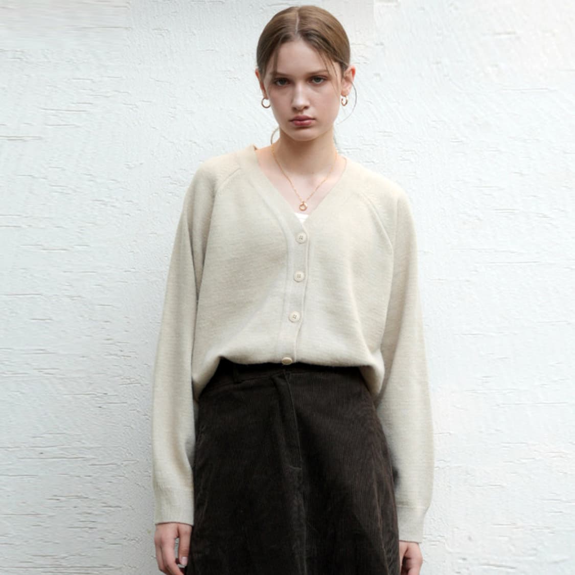 블레티(VLETI) 비스코스 V넥 니트가디건 프리사이즈 새상품 상품이미지1