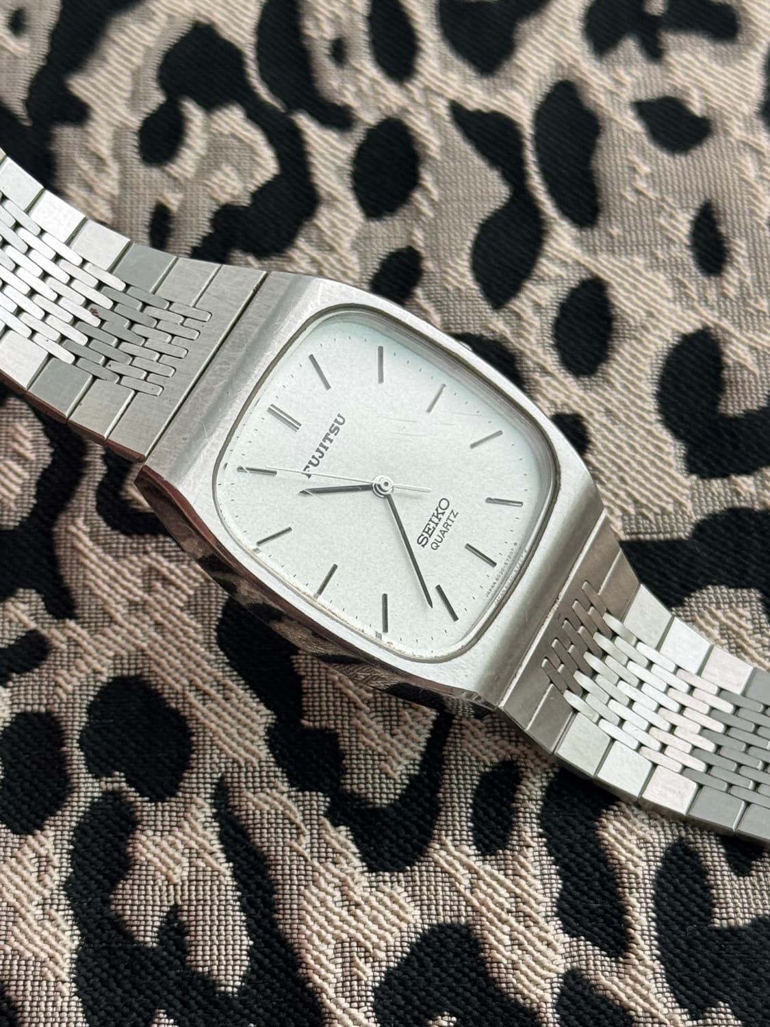 80s 빈티지 세이코 후지쯔 쿼츠  상품이미지4