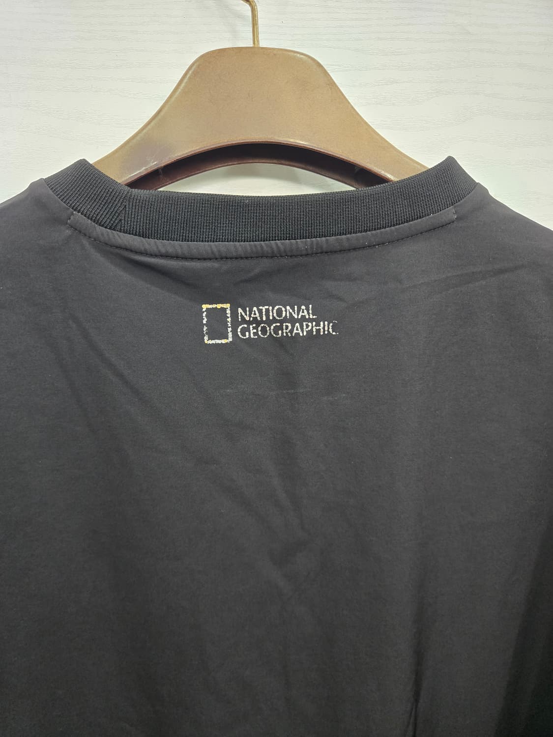 100,L )) 내셔널지오그래픽 반팔티셔츠! 점퍼 재질~ 상품이미지4