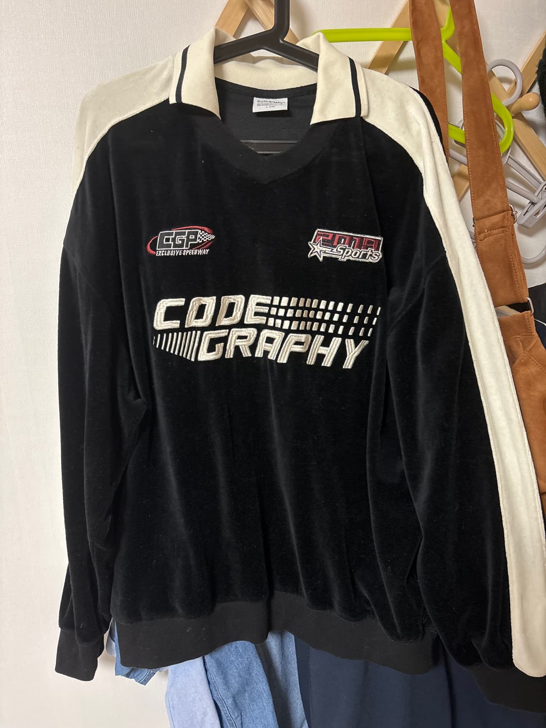 레이싱 벨루어 카라 져지 블랙 상품이미지1