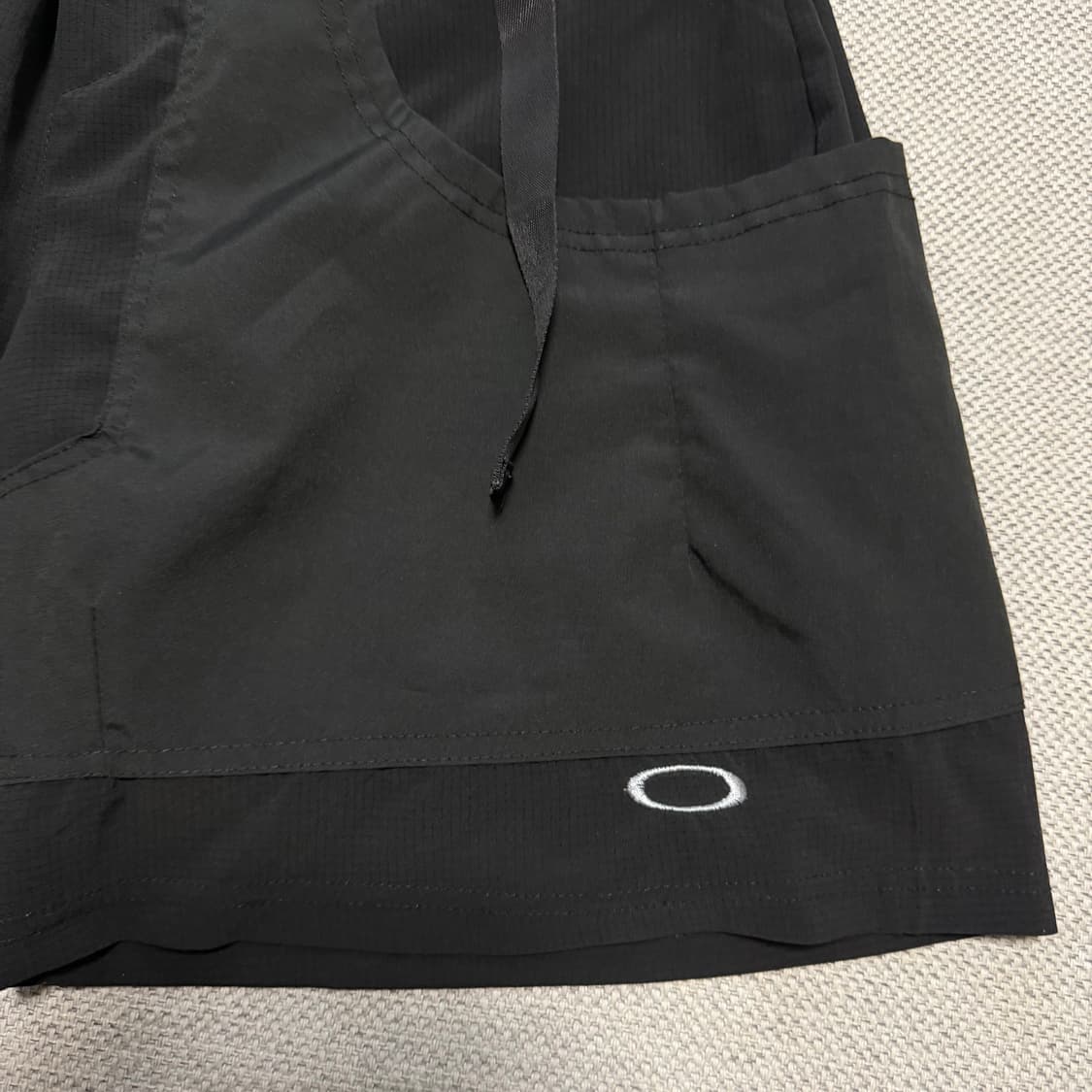 오클리 로고 기능성 반바지 상품이미지2