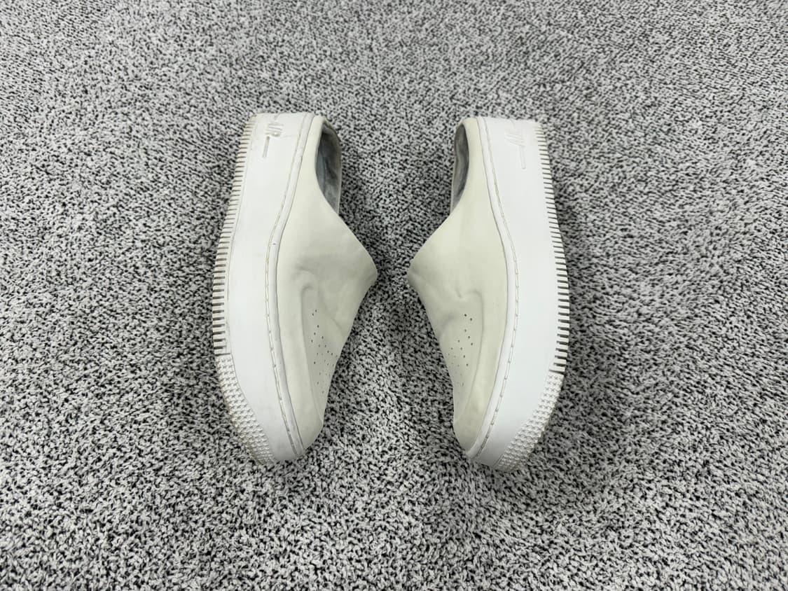 나이키 에어포스 러버뮬 상품이미지2