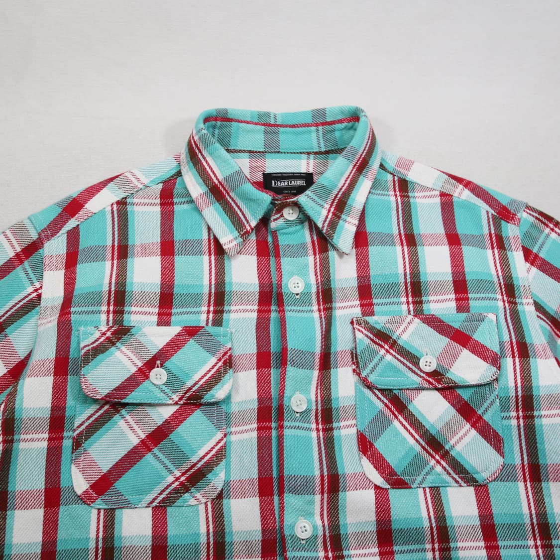 (착용컷) DEAR LAUREL 워크 체크 셔츠 (남성용 100) 상품이미지4