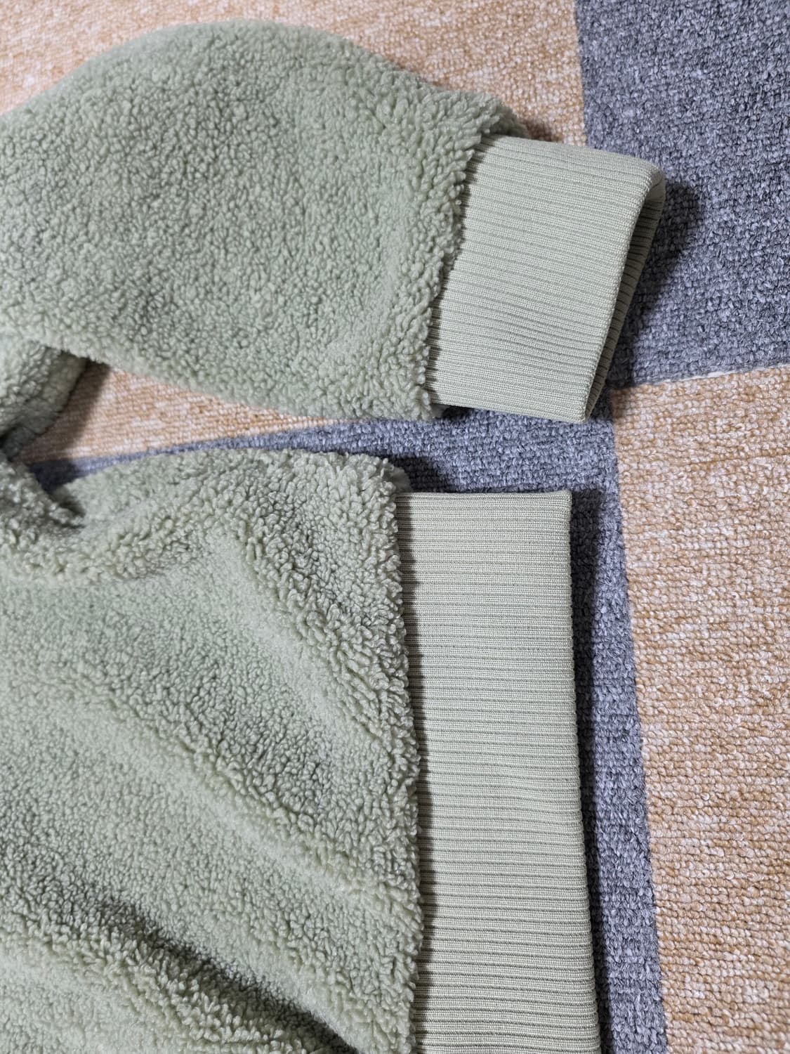 fila휠라 여성 스튜디오 뽀글이 플리스 반집업 [M사이즈] 상품이미지5