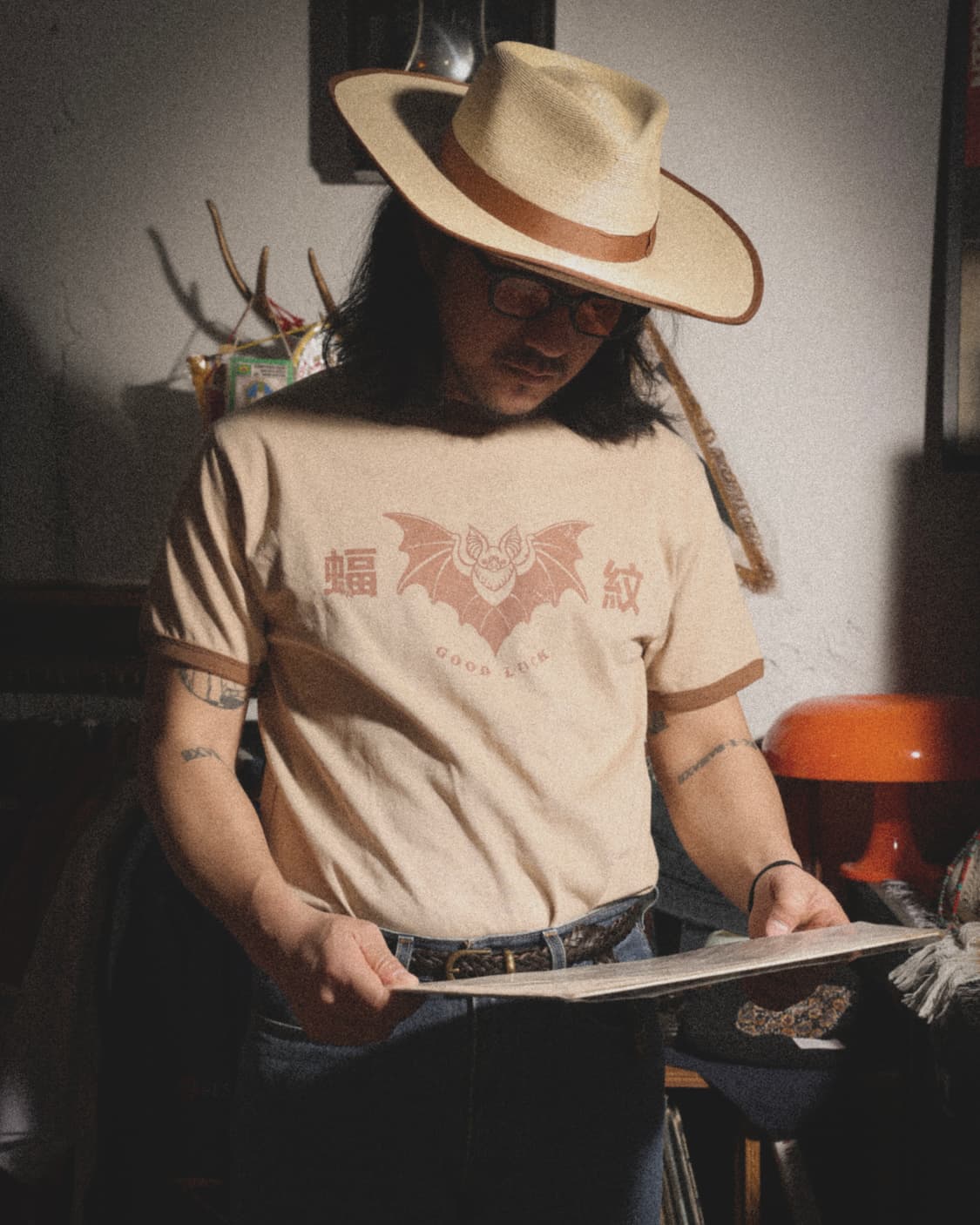 모쿠토 박쥐패턴(Good Luck) 링거티 - 브라운 M/L/XL 상품이미지6