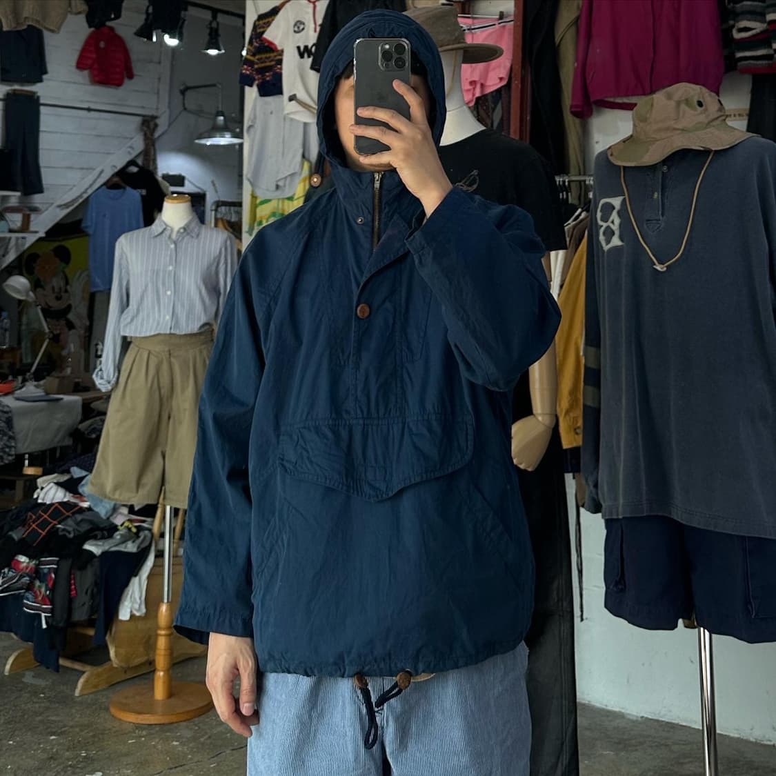 (착용컷) Aquascutum 후드 아노락 자켓 (M) 상품이미지3