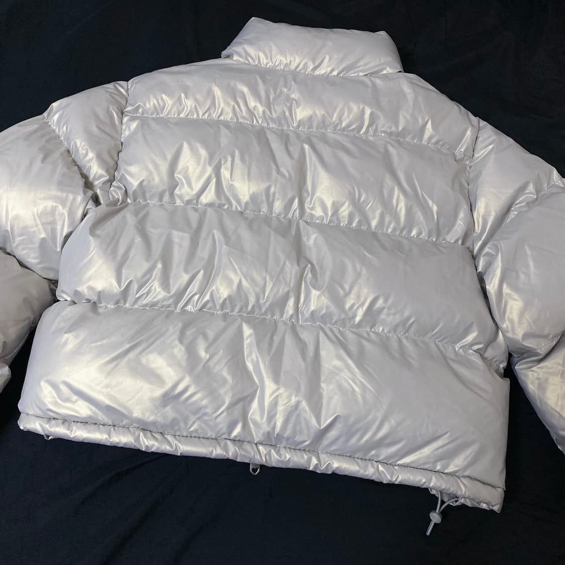 [Free] 비터셀즈 패딩 글로시 크롭 푸퍼 패딩 유광 패딩 (실버) 상품이미지7