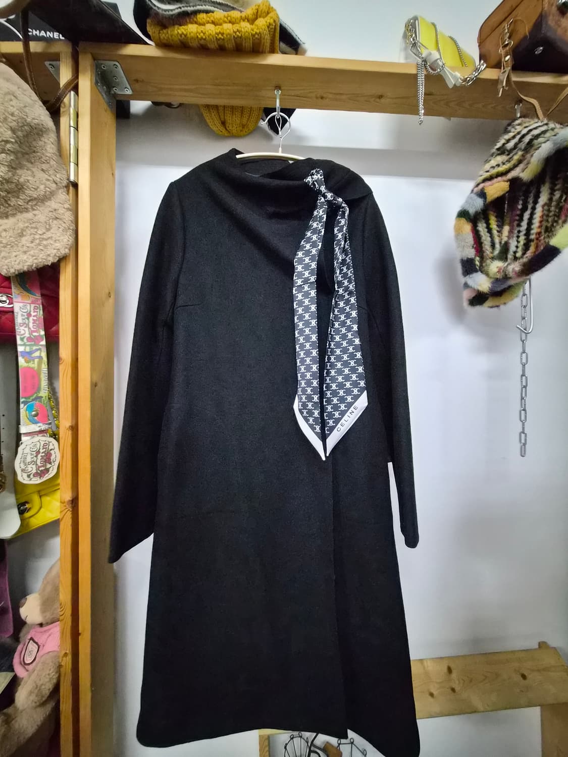 오즈세컨 머플러코트 상품이미지1