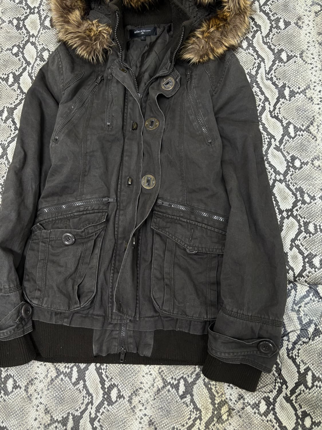 [In the Attic] Grunge mood Fur Jacket 상품이미지7