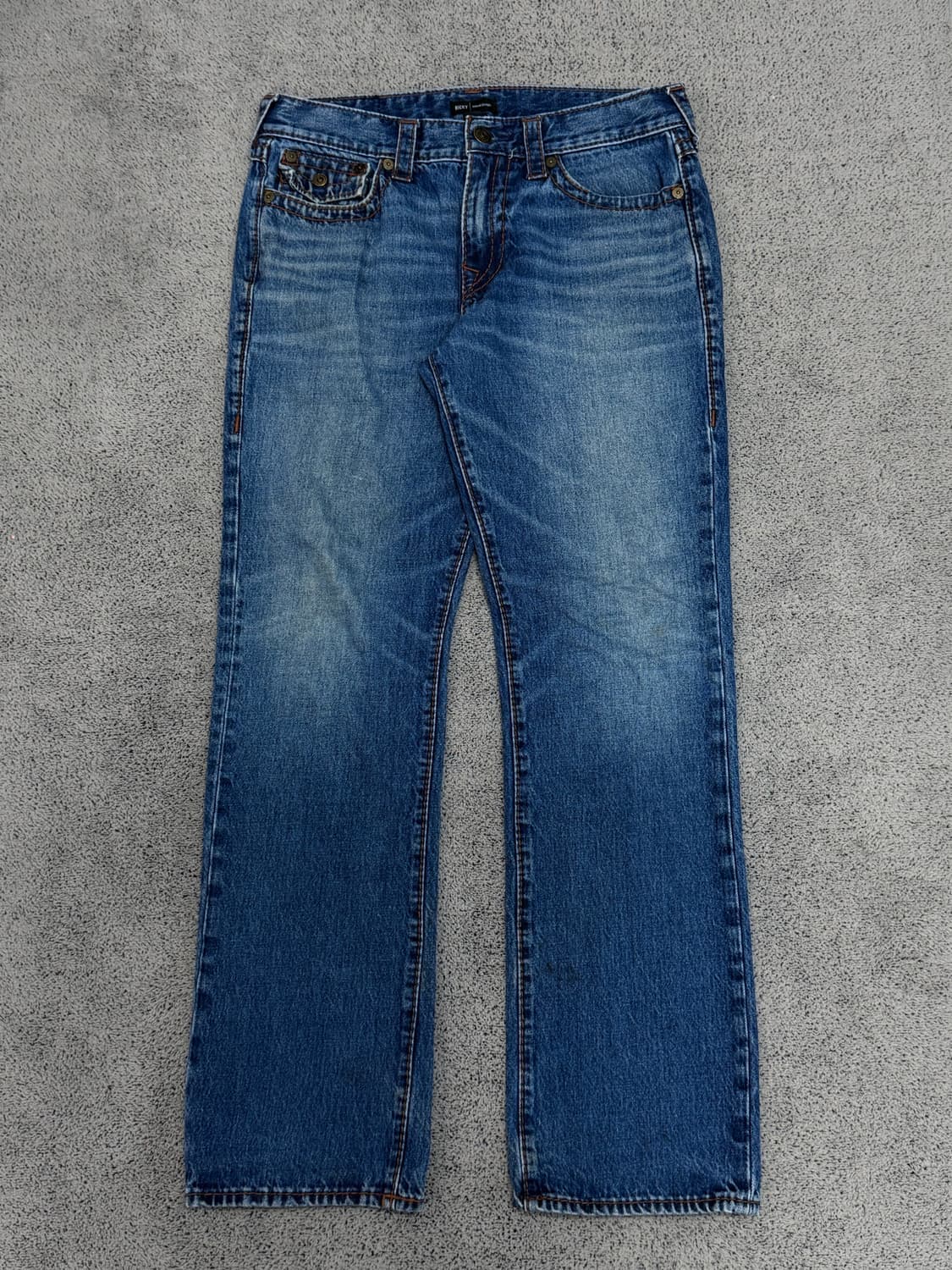 (33) 트루릴리젼 리키 플랩 빅 티 상품이미지1