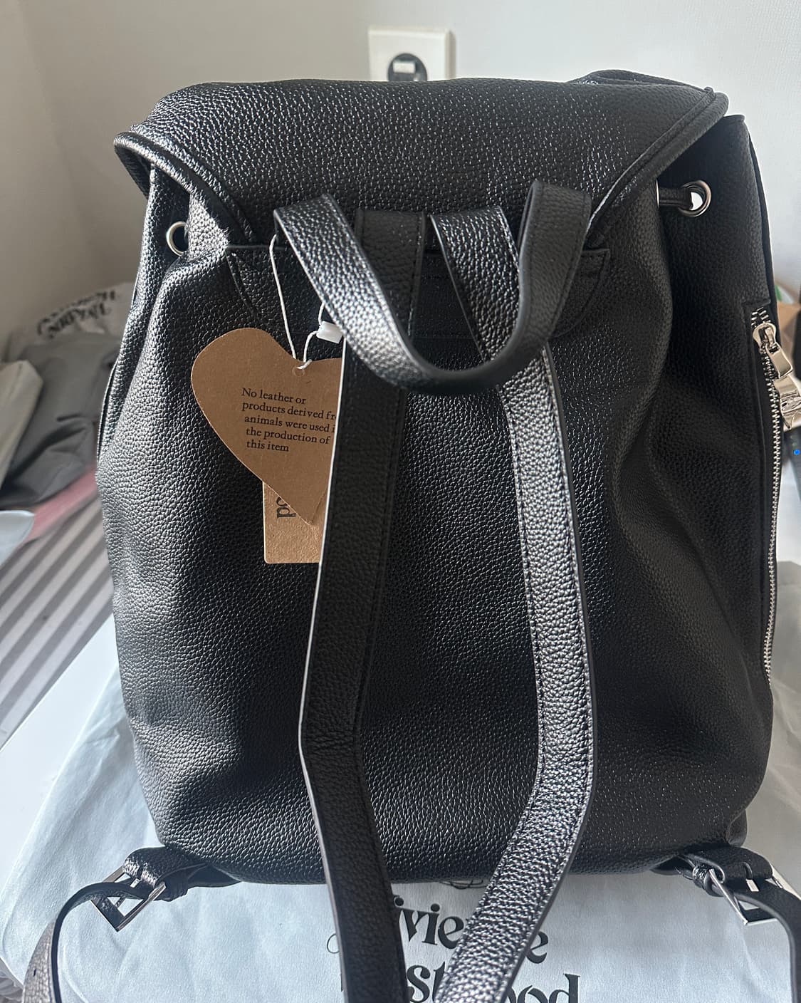 비비안웨스트우드 블랙 백팩 상품이미지4