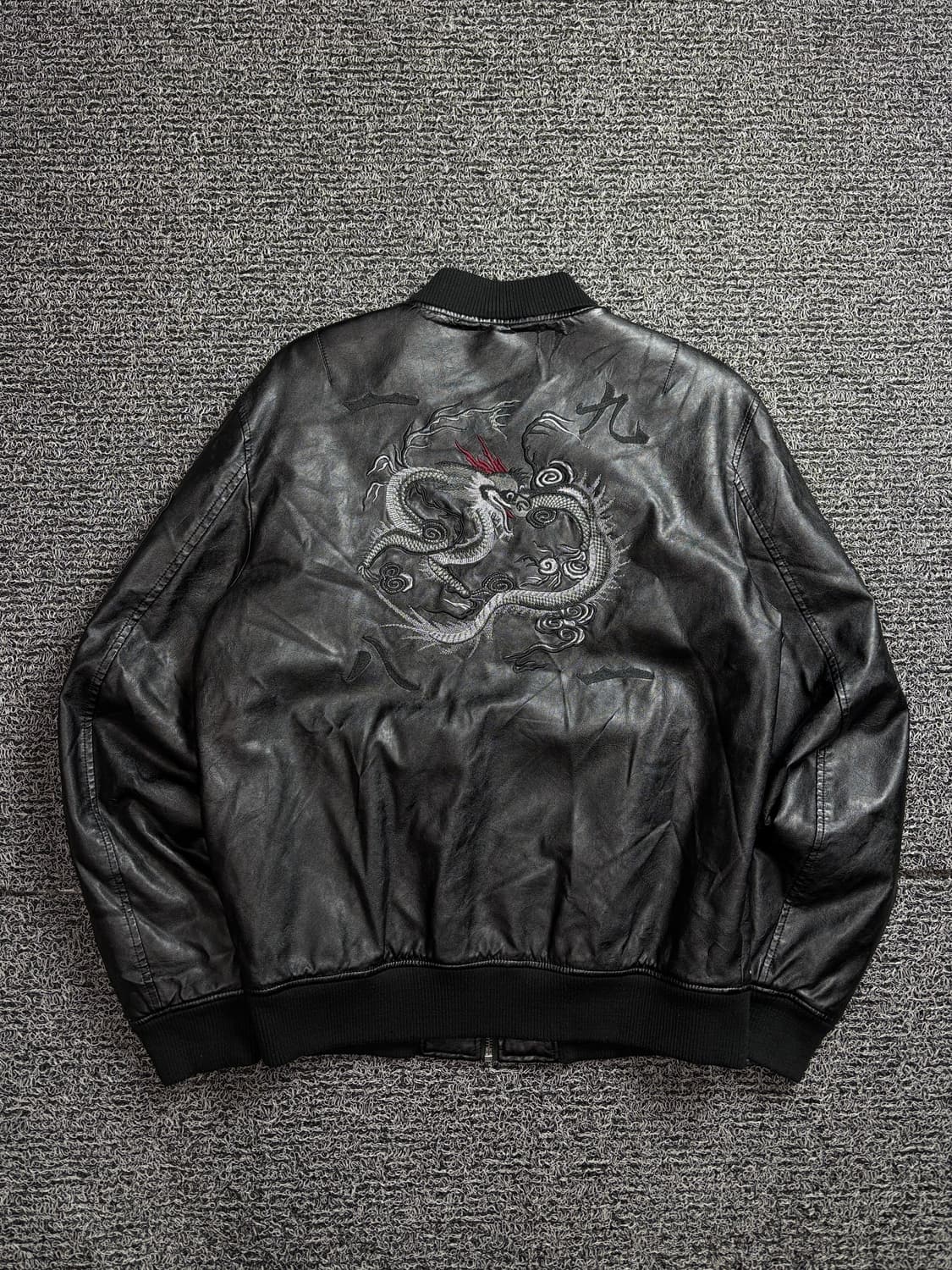 게스 올드스쿨 용자수 비건레더 봄버 자켓 2217 상품이미지6