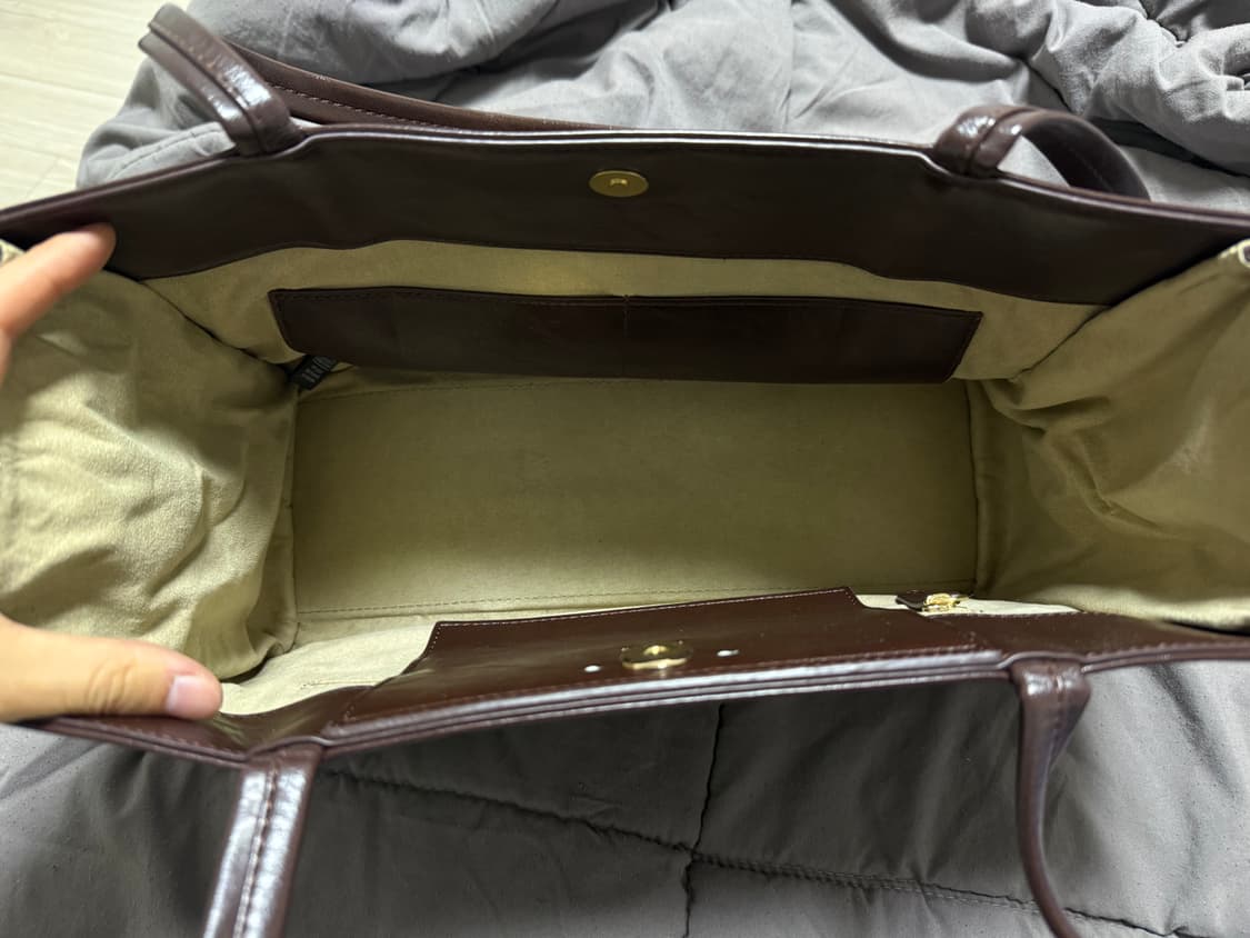 스탠드오일 오블롱백 마론 컬러 팝니다 상품이미지6