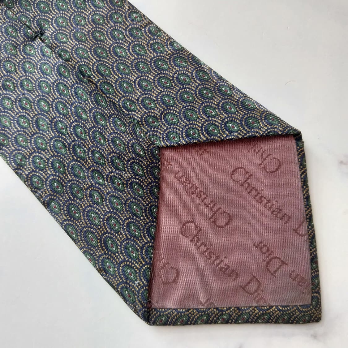 디올 실크 다크그린 공작새 패턴 넥타이 9.2cm A+등급 K1896
 상품이미지10