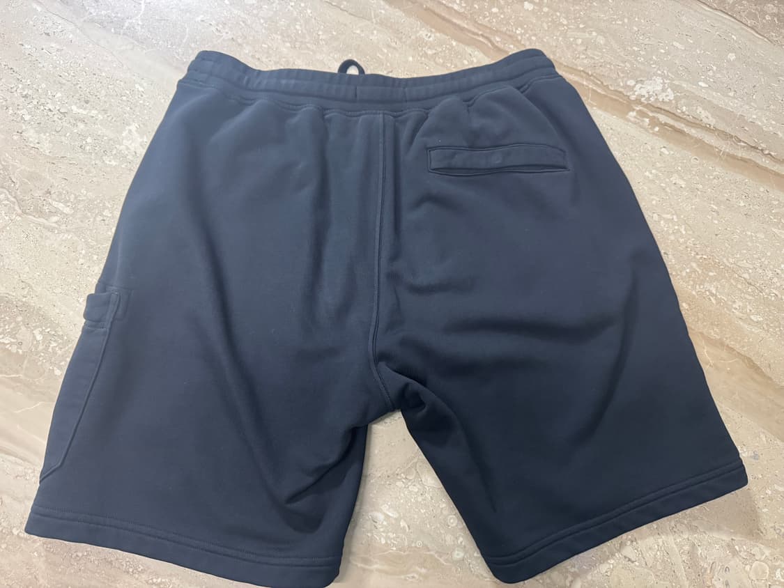 [L] 스톤아일랜드 트레이닝 반바지 블랙. 국내 매장 제품 상품이미지4