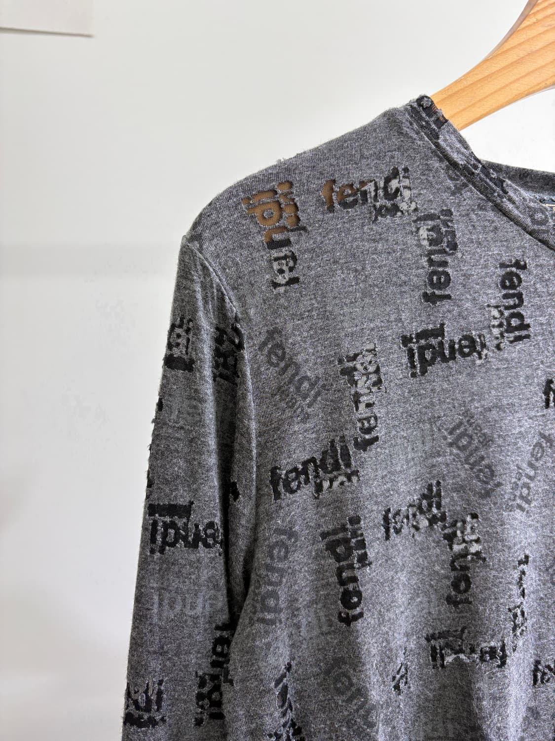 FENDI (Made in Italy) 긴팔티셔츠 상품이미지3