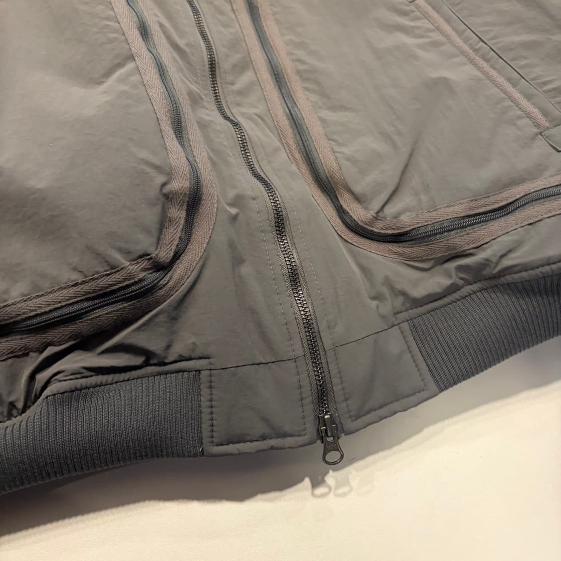 [L] 세컨모놀로그 그레이 봄버 자켓 새상품 D333 상품이미지5