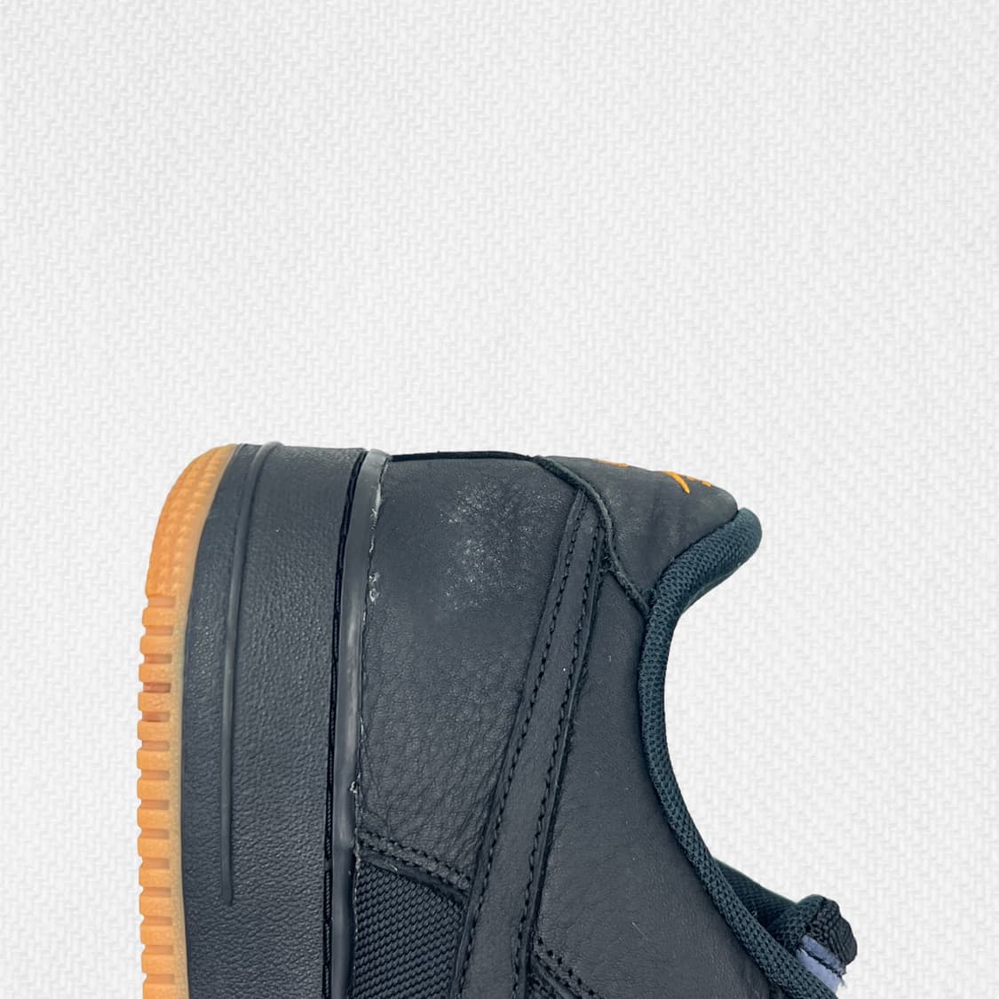 285 나이키 에어포스1 고어텍스 블랙 라이트 카본 상품이미지5