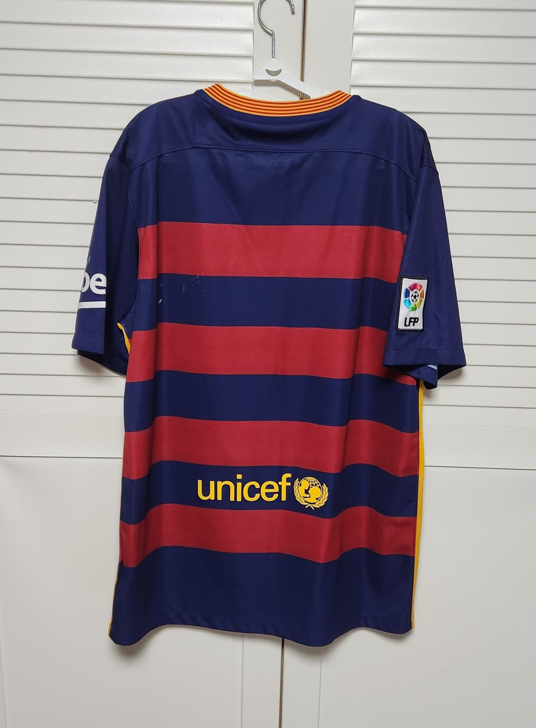 15-16 나이키 바르셀로나 홈 유니폼 반팔 노마킹 상품이미지3