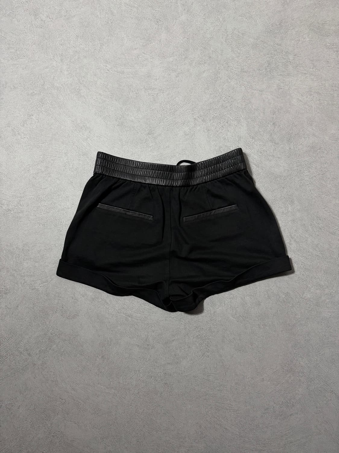 헬무트 랭 레더 숏 팬츠 상품이미지2