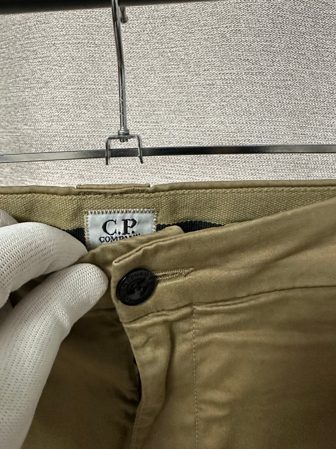 CP컴퍼니 렌즈와펜 카고 팬츠 카키 (55/33)  상품이미지4