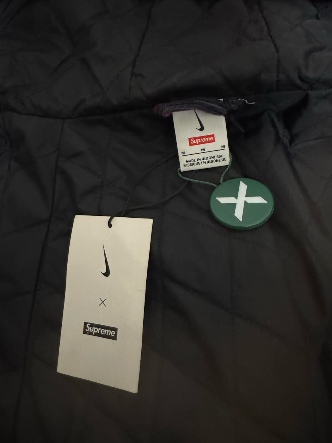 슈프림 x 나이키 아크 코듀로이 카모 후드집업 레드 상품이미지8