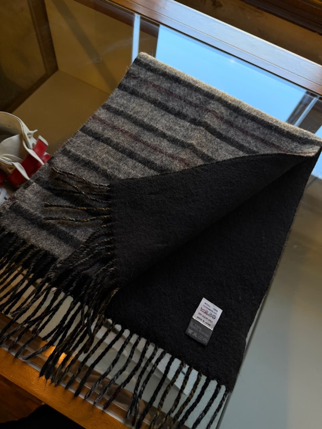 이브생로랑 머플러  상품이미지3